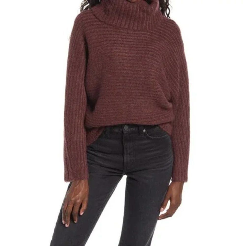 Leith Dolman Turtleneck Sweater in Burgundy - NEW